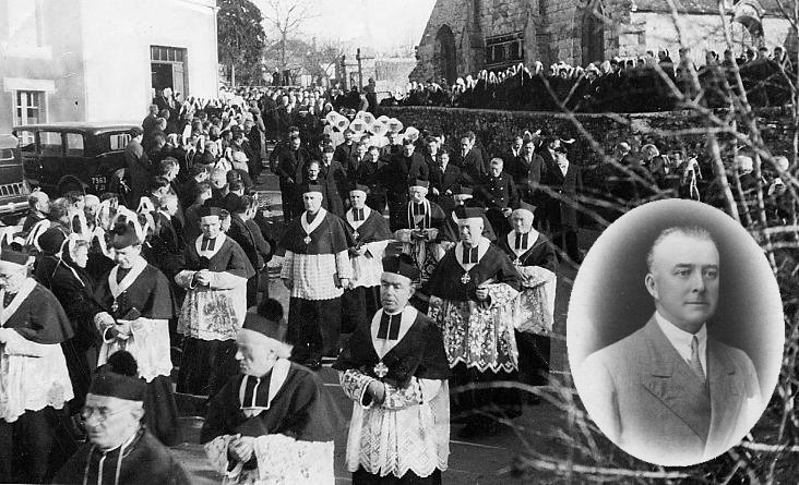 Image:FouleEnterrementBolloré1935.jpg