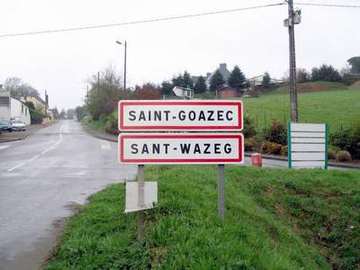 Image:Entree-sant-wazeg.jpg