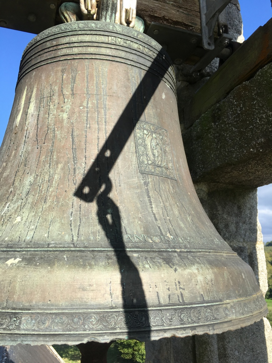 Image:ClocheKerdévotLemoine1.jpg