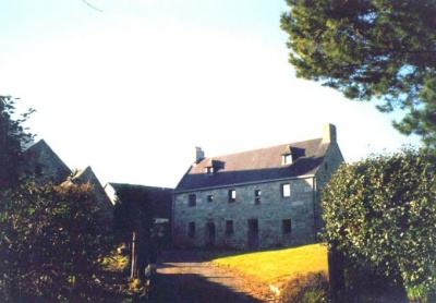  la façade du manoir 