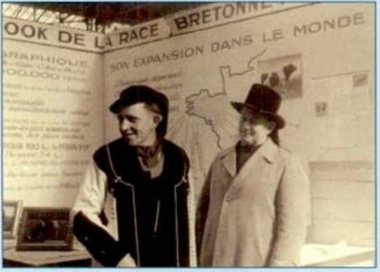 Stand des éleveurs BPN dans les années 1950