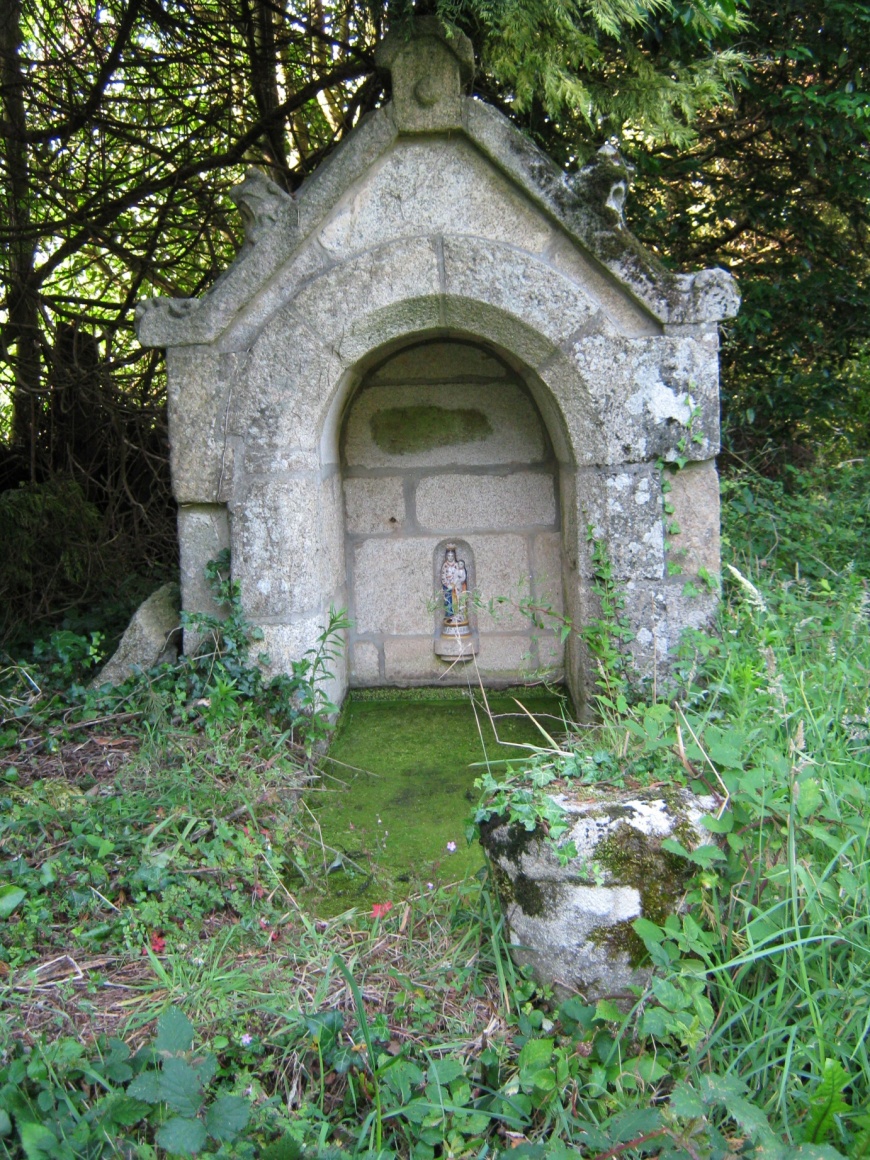 Image:FontaineCoutilly.jpg