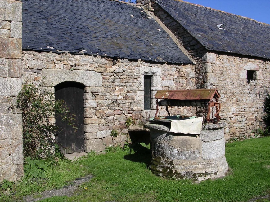 Image:Maison puits.jpg