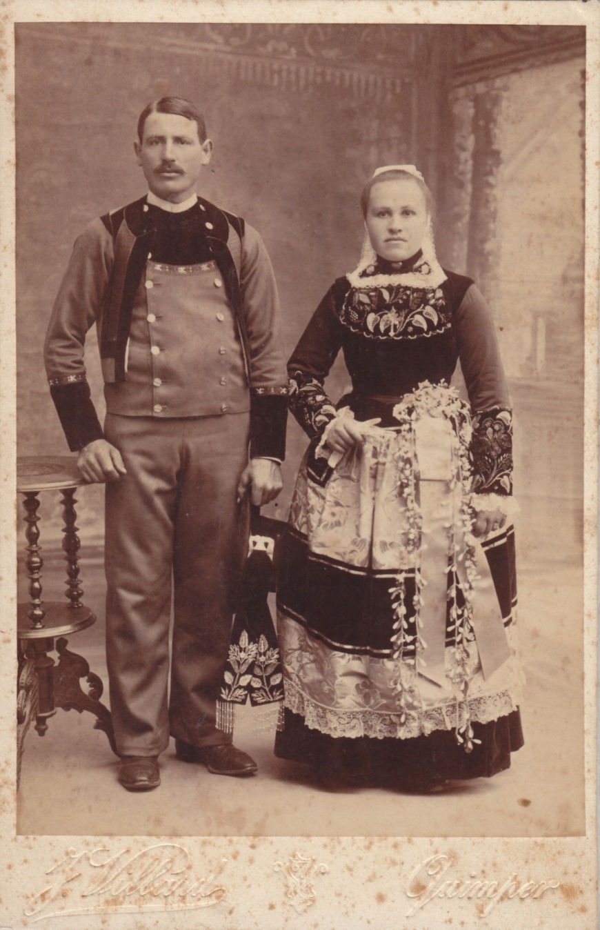 Image:CouplesEG-28CR.jpg